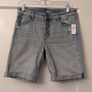 NWT Old Navy Button Fly Jean Shorts Distressed Blue Stretch Denim, Women's Sz. 6